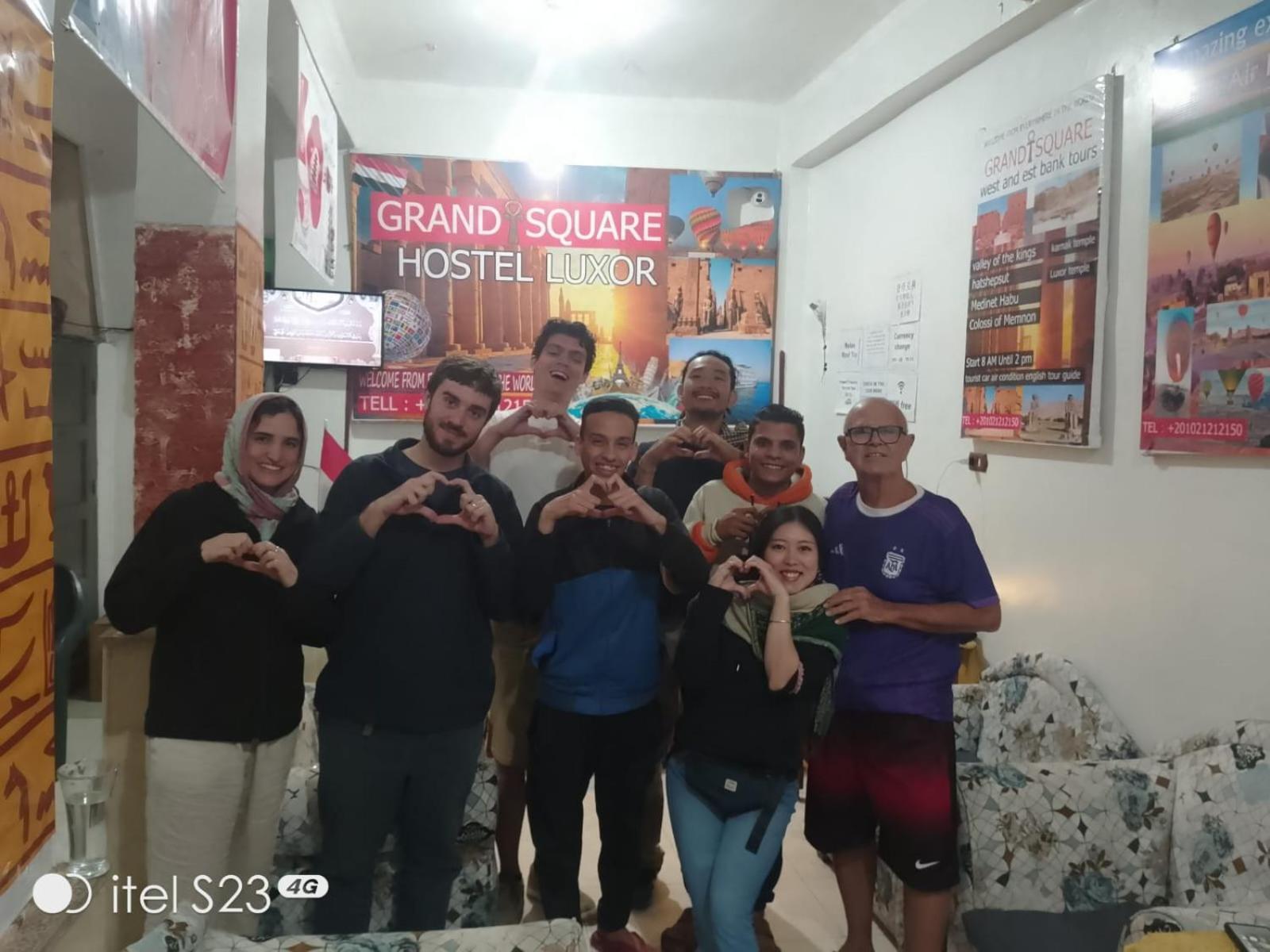 Grand Square Hostel Луксор Экстерьер фото